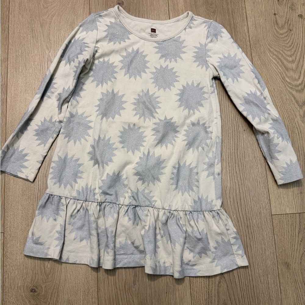 Tea Collection Cream and Blue Star Long Sleeve Tee